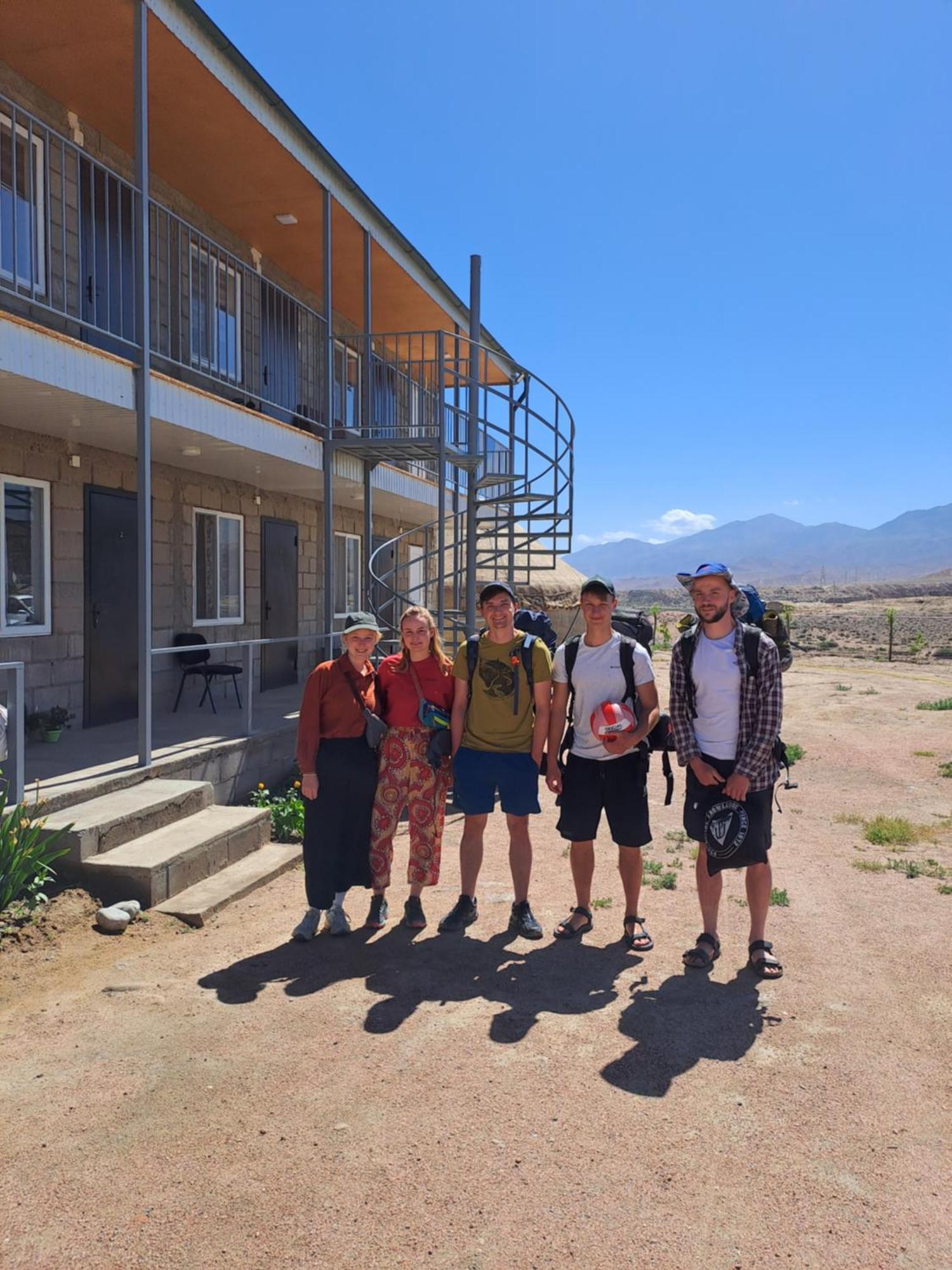 Tong "Ailun" Guest House מראה חיצוני תמונה